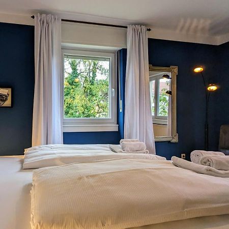 65Qm Altbaucharme Mit Zwei Balkonen Daire Karlsruhe Dış mekan fotoğraf